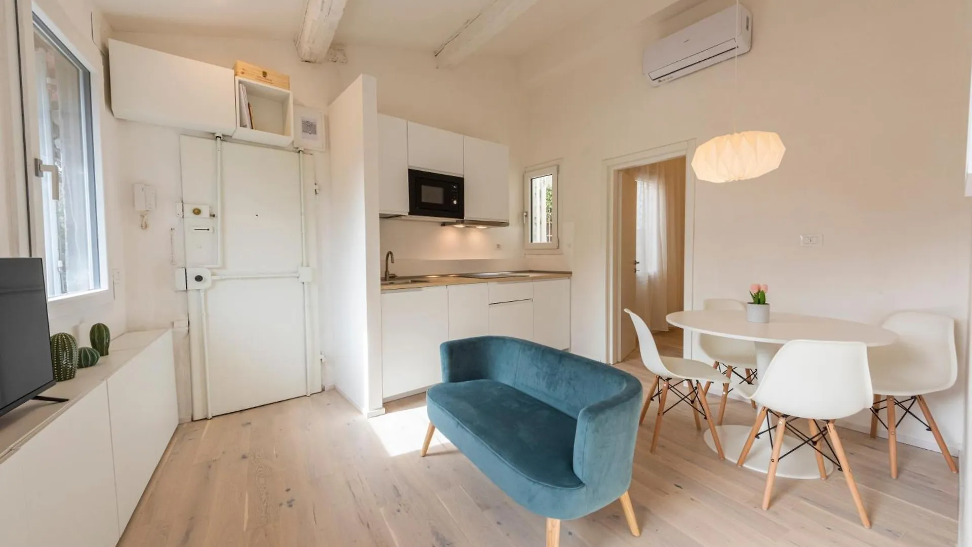 Torrigiani View By Mmega Apartment Florence